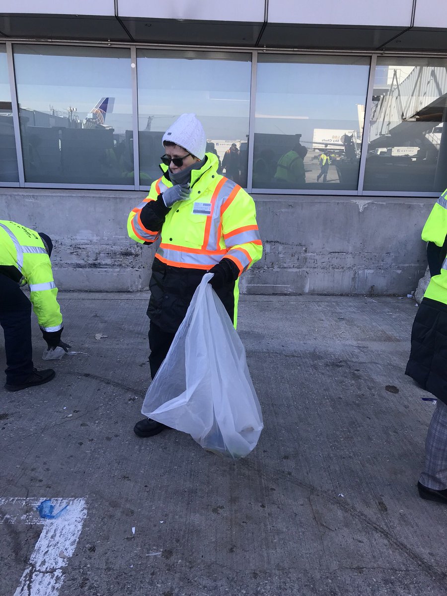 Hub Business Partners showing their support in Safety by conducting a monthly FOD walk! @weareunited @UnitedSheryl @MikeHannaUAL @barkleyscotty @Scott13138104 @dave_leasure @NortonJ_19