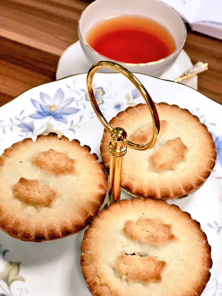 GBHospitality's tweet photo. First mince pie of the year ... fitting for our planning meeting the fabulous team @TeaFromTheManor talking and of course sampling the Christmas 🎄 Tea . #TeaTalks #TalkingTea #DrinkingTea #Branding #HospitalityLife https://t.co/nP4sMugjk2
