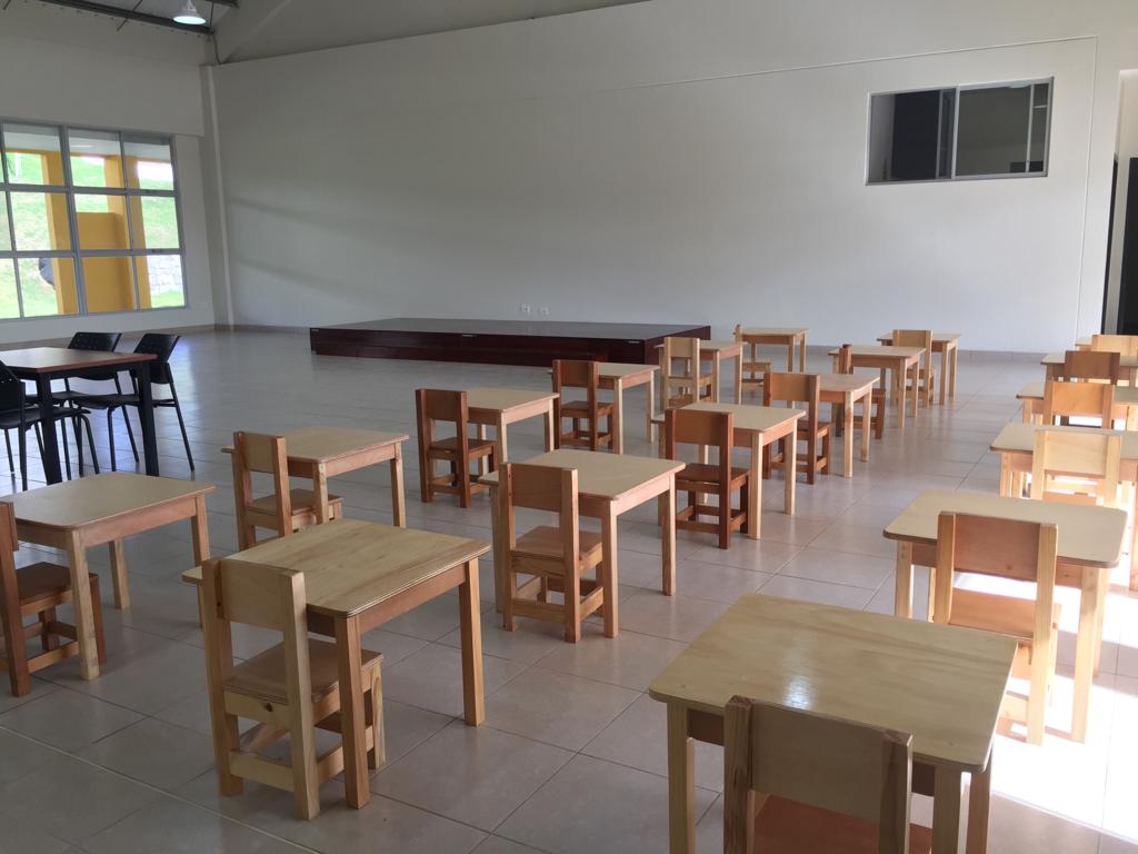 JorgeWated's tweet photo. #ObrasPorLaEducación. La Unidad Educativa Guachalá-Mitad del Mundo fue construida sobre un área de terreno de 21.508,05 m2 y tendrá amplios espacios para la formación integral de niños y jóvenes del sector. La educación de calidad se fortalece en Pichincha. @Presidencia_Ec @Lenin https://t.co/Yr9b0w3yN5