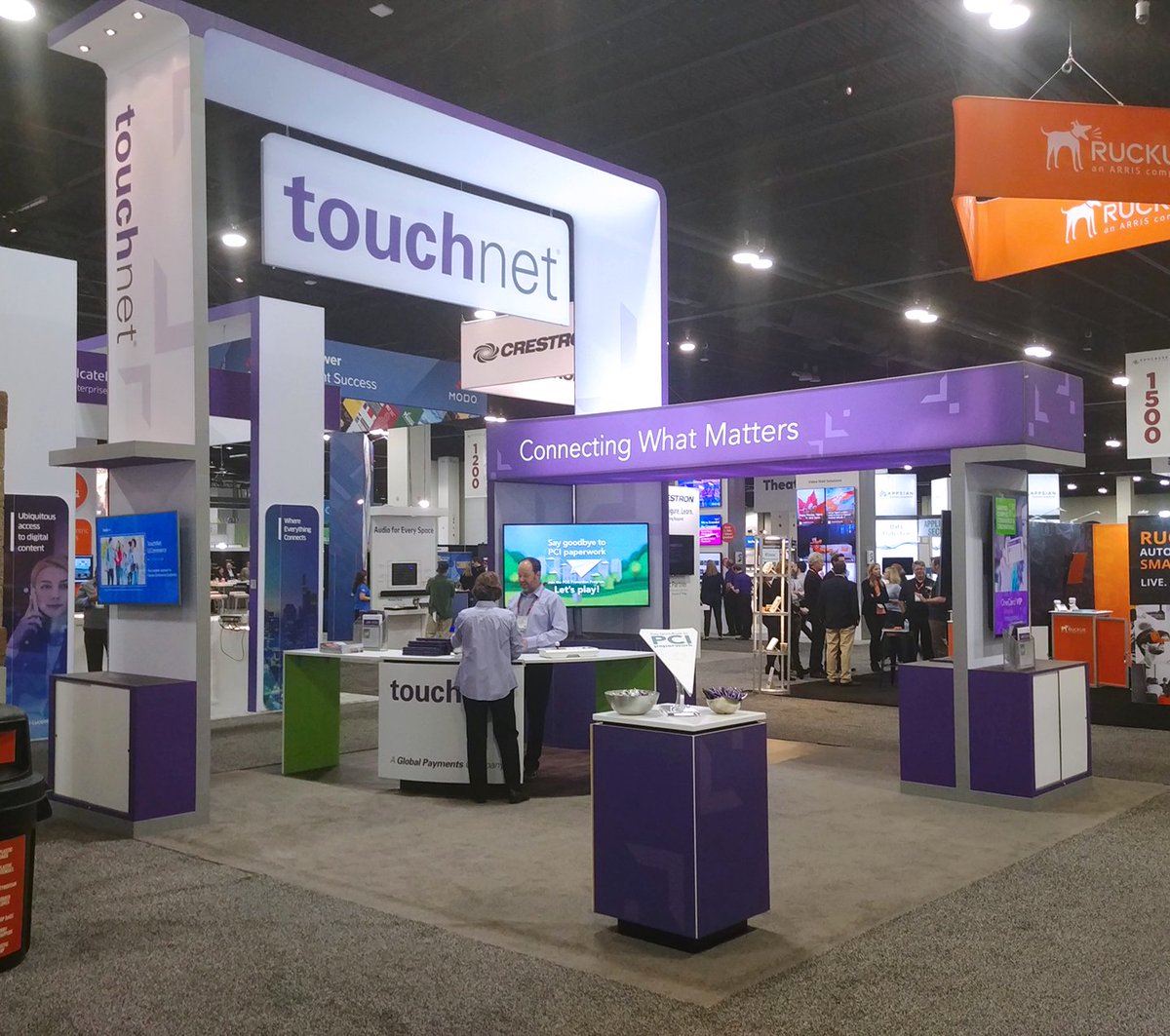 e3xps's tweet photo. Educause 2018 was in Denver last weekend and there was awesome signage and #design everywhere. @TouchNet showed off their clean &amp; colorful island exhibit, touting #digital features at every angle! They are set up at #COMTEC2018 in KC now through Thursday. You guys are killing it! https://t.co/104nnglnAo