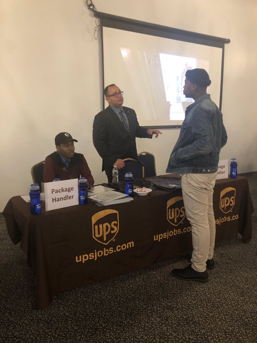 Photos of the job fair today at the concilio hiring for casual jobs at UPS @ChesapeakUPSers @UPSTrayceParker @lucia_peyton