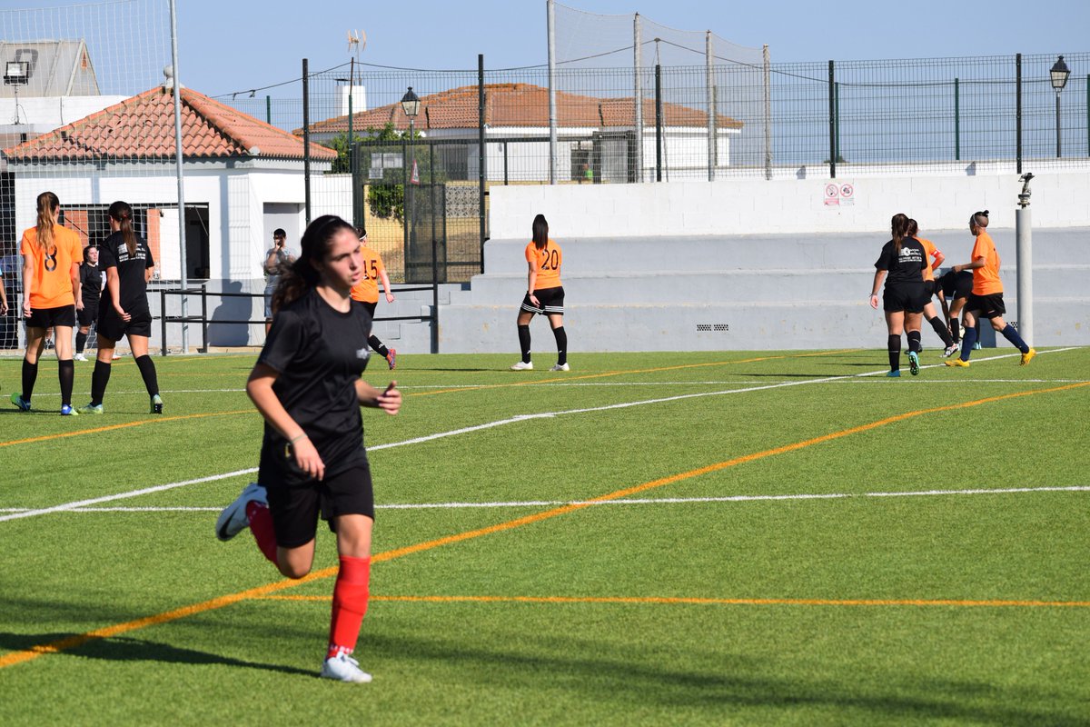 sanbartolomecff's tweet photo. Hoy felicitamos a nuestra jugadora MARIA PONCE.
¡MUCHAS FELICIDADES! https://t.co/8uAQTt65u7