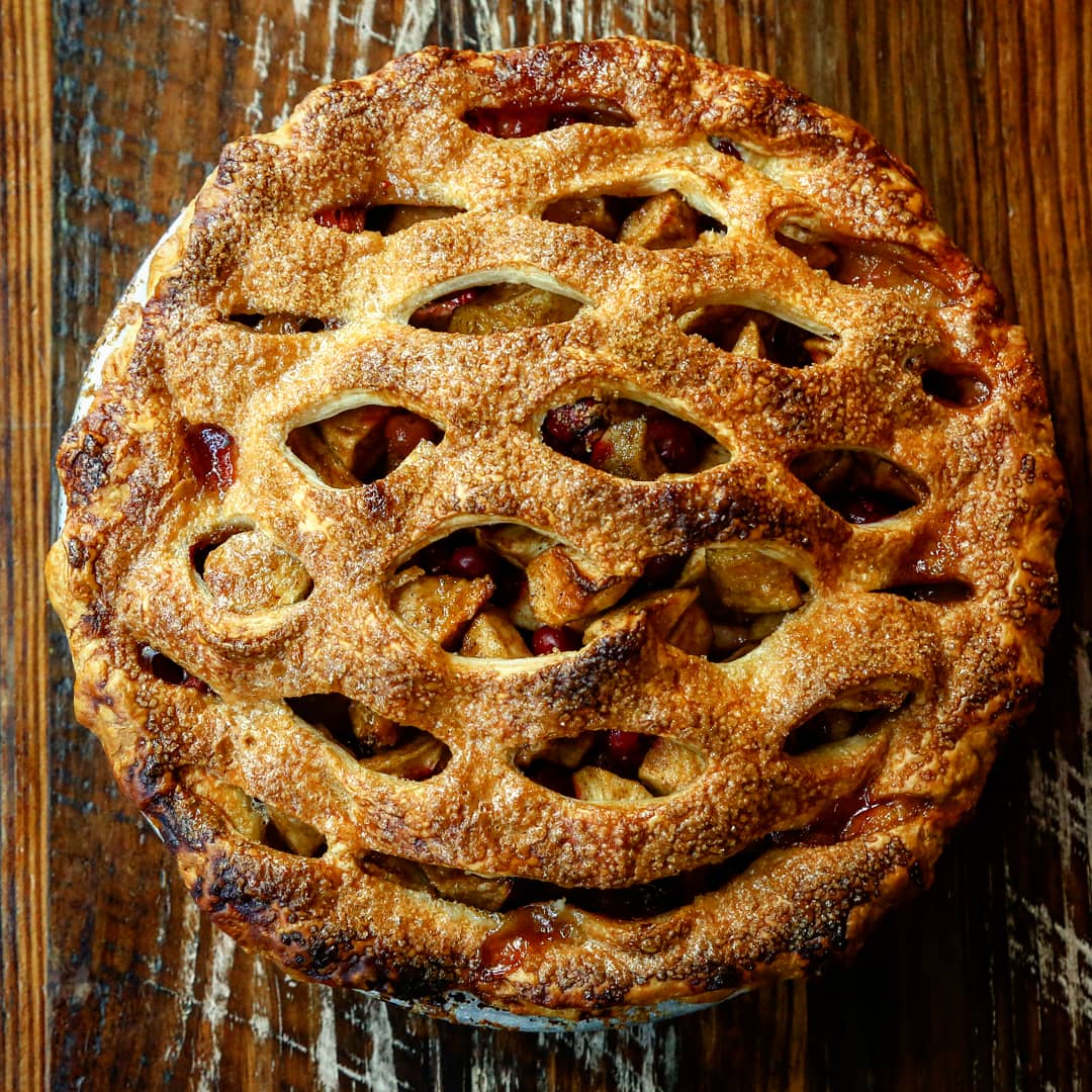 One week left y'all, to get this apple + cranberry pie for your Thanksgiving table. Order online at willajean.com until Sunday (11/18) at 8 PM.
