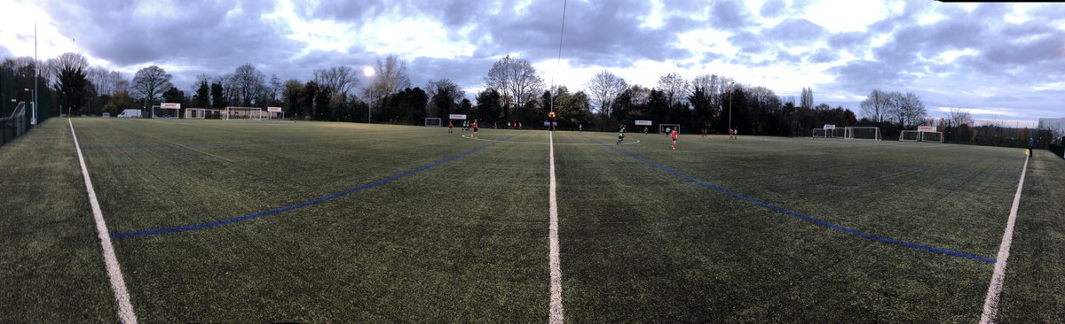 SouthBromsPE's tweet photo. If you can’t play on this, you’ll never play #qualitysurface #3G #southpride @SCSlatter @SchoolHire @FieldTurfEMEA @FieldTurf @FootballFoundtn https://t.co/Y9gkZgBzo5