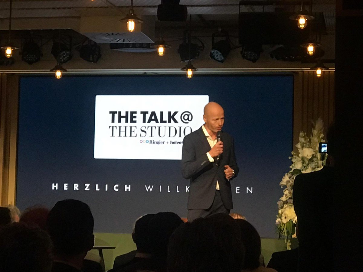ringier_ag's tweet photo. Jetzt live in TheTalk@TheStudio Urs Rohner, @creditsuisse #TalkATtheStudio @helvetia @marcwalder https://t.co/1CkJc1Rkwz https://t.co/DdFCwqs5jI
