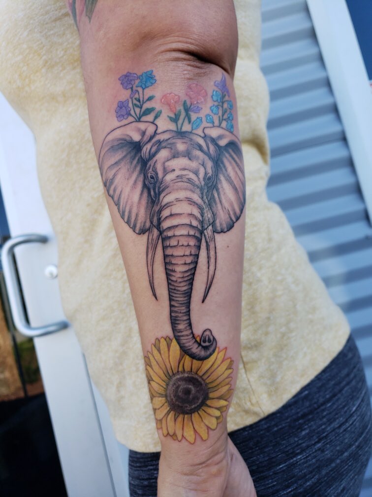 Sunflower elephant  One more by Eva  By Loreto G Tattoos  Facebook