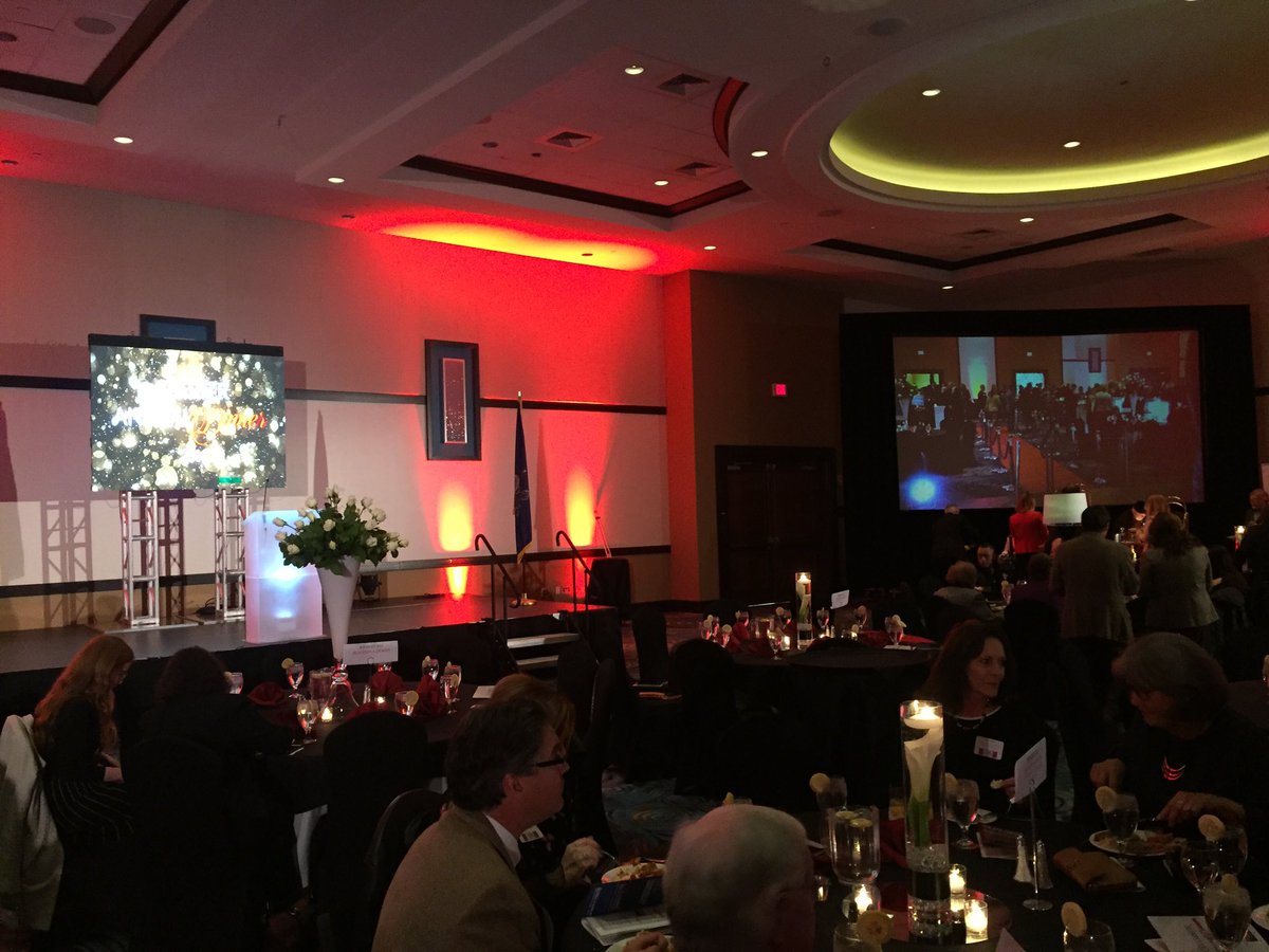 JPLilleyAV's tweet image. Congratulations to all of the award winners at tonight’s @GWBChamber annual dinner! #elevateGWB #KnowItWorks #DoLiveBetter #CorporateEvents #EventProduction #OneOfManyEvntsThisWeek