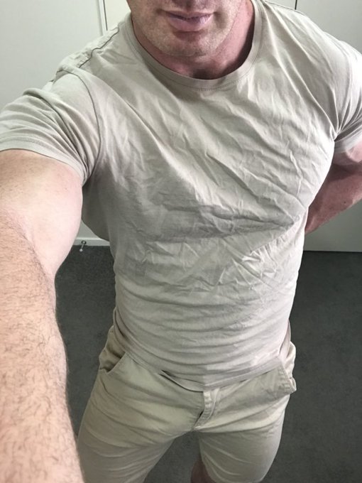 Live now on @chaturbate https://t.co/1FYsteMmsO https://t.co/oomCk1se4w<a class="tags" href="/tag/chaturbate">@chaturbate</a><a href="/tag/showershow"class="tags"><span>#showershow</span></a>