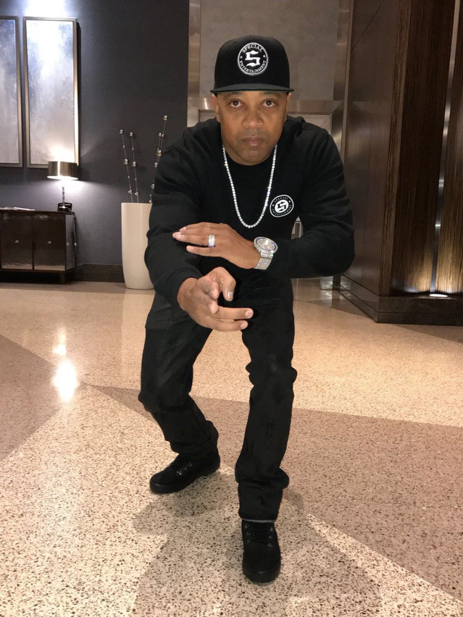 onairwithsir's tweet image. International Special calls in to catch up with Sir! blog.onairwithsir.com/international-…