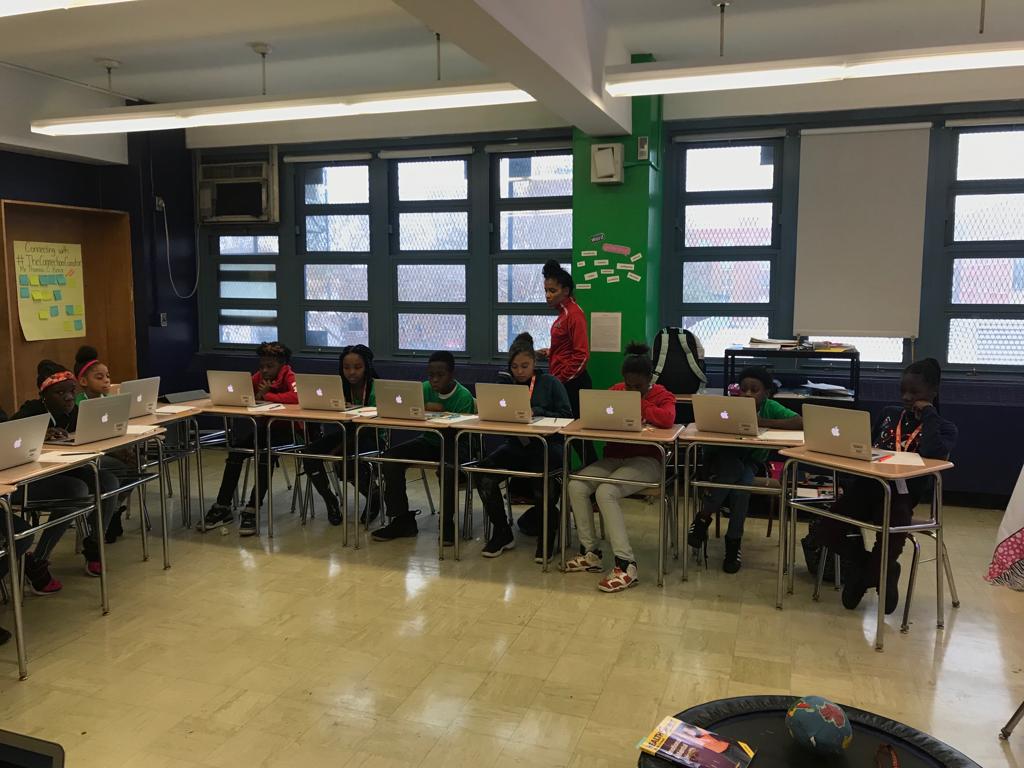 898Middle's tweet image. Building Bosses! Today at BKG, We Launched our Companies! BKG students have taken a step into their futures. They are CEOs working in the professional world! #ClassroomInc #ReadtoLead #BuildingBosses #SchooltoCareer #LiteracyforLife #TechnologyandLearning @d16brooklyn