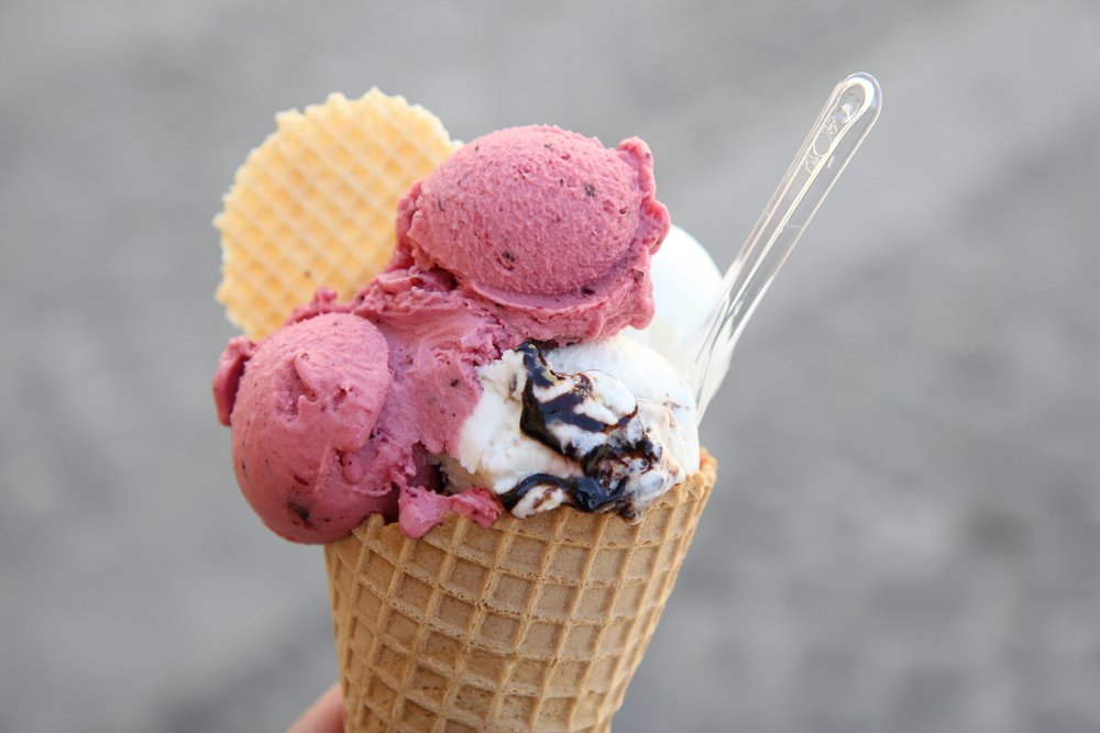 lbitaliantours's tweet photo. When you think about Italian food what do you think of? 
Pasta? Pizza? Gelato? How about learning how to make your own?  
L&amp;B Italian Tours offers a variety of cooking classes in and around Florence, Italy. Lets start cooking #Travellb https://t.co/3OoEnk5wMx