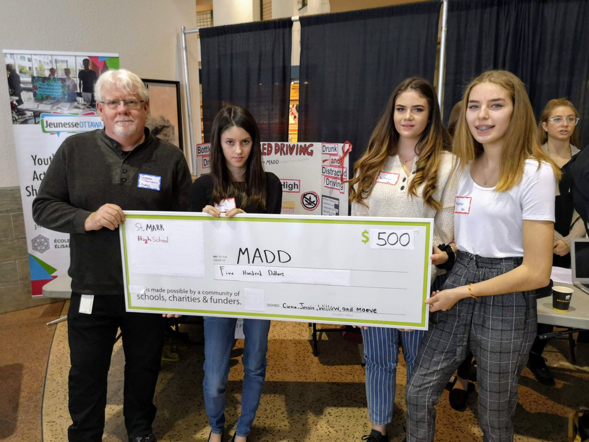 AlbertWong13's tweet photo. Our future is in good hands. Thrilled to see engaged #youth creating civic-minded solutions. "Stop Impaired Driving" raised $500 for MADD, "Seniors' Rights" volunteered at a home for seniors. "School Reachout" started a day of service to assist students w/ disabilities. #YAS2018 https://t.co/D0bCzoYEWi
