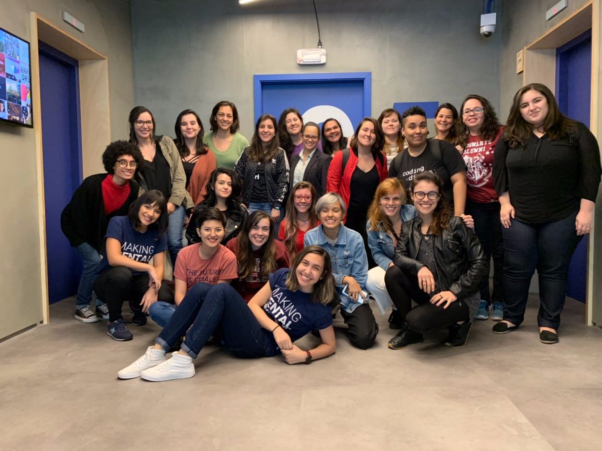 quintoandar's tweet image. Nesse fds rolou o We Can Code It, um workshop promovido pelas desenvolvedoras do QuintoAndar! As participantes aprenderam um pouco sobre os conceitos de arquitetura, lógica de programação e depois colocaram a mão na massa!