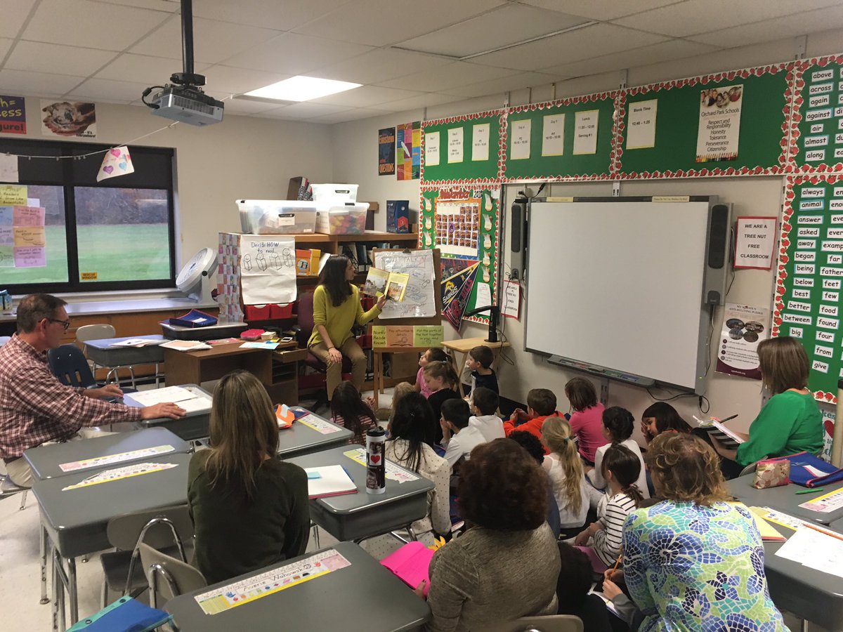 WindomElem's tweet photo. Planning highly engaging read aloud with 2nd grade and @lizziehetzer #tcrwp #oplearns https://t.co/nLV1hXhslb