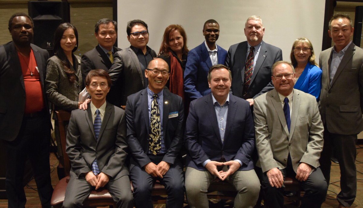 jkenney's tweet image. Sold out @Alberta_UCP fundraiser last night in support of our dynamic #Calgary Foothills candidate @jasonluan88. Thanks to all who attended.