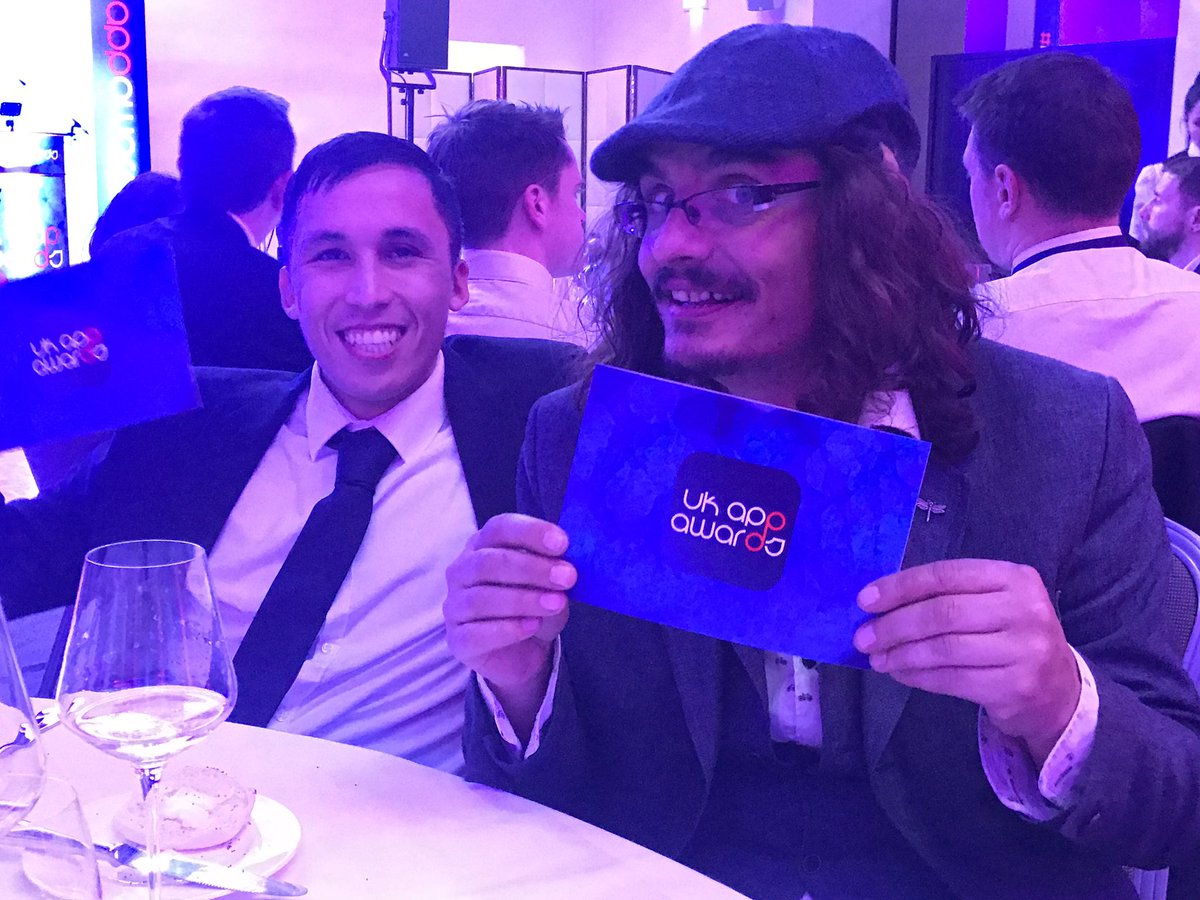 weareDIARYZAPP's tweet photo. The DiaryZapp and Matmi at the #UKappawards #Matmi #Diaryzapp https://t.co/giHS1pcxFO