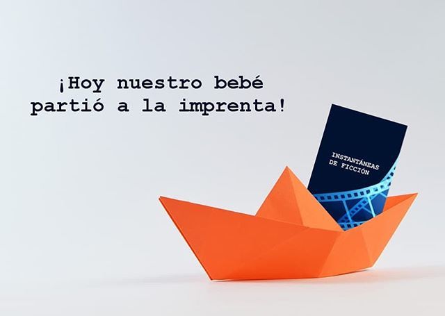SusurrosChinos's tweet photo. Hoy, después de un año de mucho trabajo, nuestro libro "Instantáneas de ficción" partió a la imprenta 😊😍🤓 #libroenproceso #microficcion #microcuentos #flashfiction #imprimiendo #novedadeditorial #traducciones https://t.co/5JNNaW3udG https://t.co/ezdab01MV8