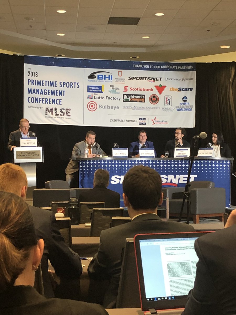 vaner93's tweet photo. Honoured that I get to listen to 2 fellow brock grads in Jeff Atkinson and Knesia Sholdra talk about how to differentiate and sell to fans in a crowded marketplace. @BrockUniversity #PTSEleven @PrimeTimeSE https://t.co/NVv8goxc6V