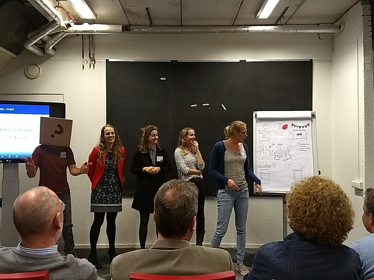 Op het face to feest kunnen bewoners hun ideeën over <a href="/Mitros/">covin joseph</a> vertellen. Want als er eten is komen de mensen vanzelf! <a href="/Denkkracht030/">Denkkracht Utrecht</a>