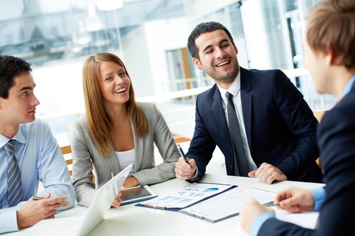 #TuesdayTalk
Emotions have an effect on a person’s mind and body. Negative emotions can cause undesirable effects such as poor mental performance. Positive emotions, on the other hand, can produce positive outcomes in the workplace. ... [Read More]
traxpayroll.com/why-positive-e…