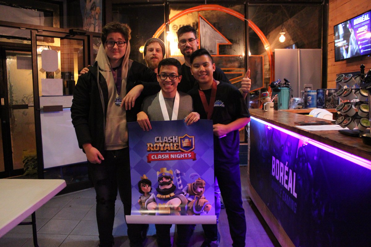 BorealMG's tweet image. Here are some photos of the amazing people who took part of the @ClashNights #Montreal Grande Finale. 📸

Comment below your highlights of this series of events. 👇

#clashroyale #esports #mobilegaming #mobileesports