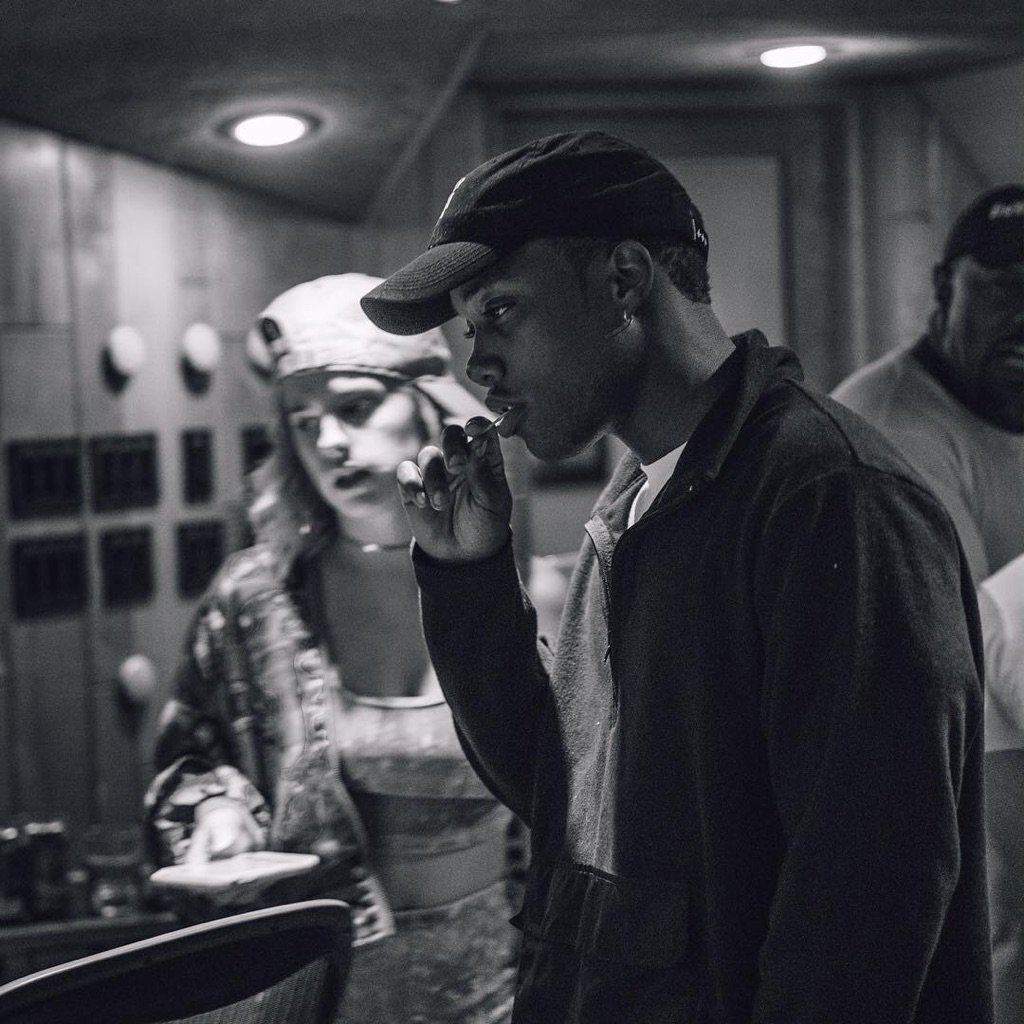 Mood when you’re a #SoulTrainAwards Best New Artist nominee <a href="/leonthomas/">Leon Thomas</a>