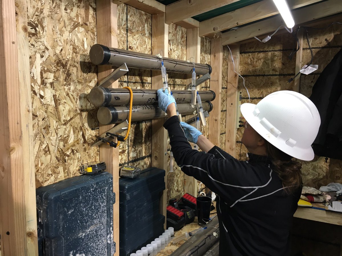 USGS_UT's tweet photo. Lake Powell crew is working hard and fast 24 hours/day. Hydrologist, Christine Rumsey, collects poor fluid from sediment cores as soon as San Juan sediment cores are cut, capped, labeled and cataloged. #LakePowell #Coring #Lacustrine #DOSECC #LacCore https://t.co/sOOuWDgXDK