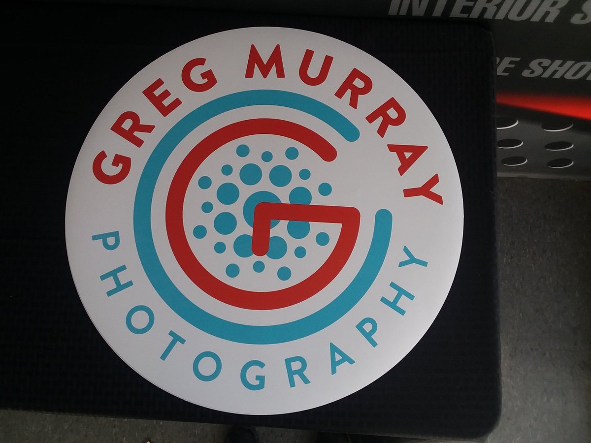 CustomSignCntr's tweet image. one last post for today is a #magneticSign for #GregMurray Photography. love the colors and design. Get yours today! bit.ly/magnetSigns Don't miss his studio opening! next week in Cleveland, OH facebook.com/events/2430730…