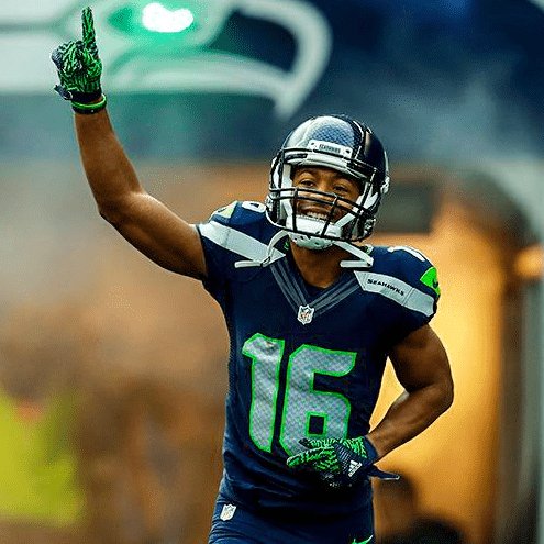 OTreesSeattle's tweet image. Are you a Tyler Lockett fan? Don't miss your opportunity to bid on a signed jersey in our silent auction! #otrees #silentauction #gohawks #tylerlockett #fundraiser #give #providence