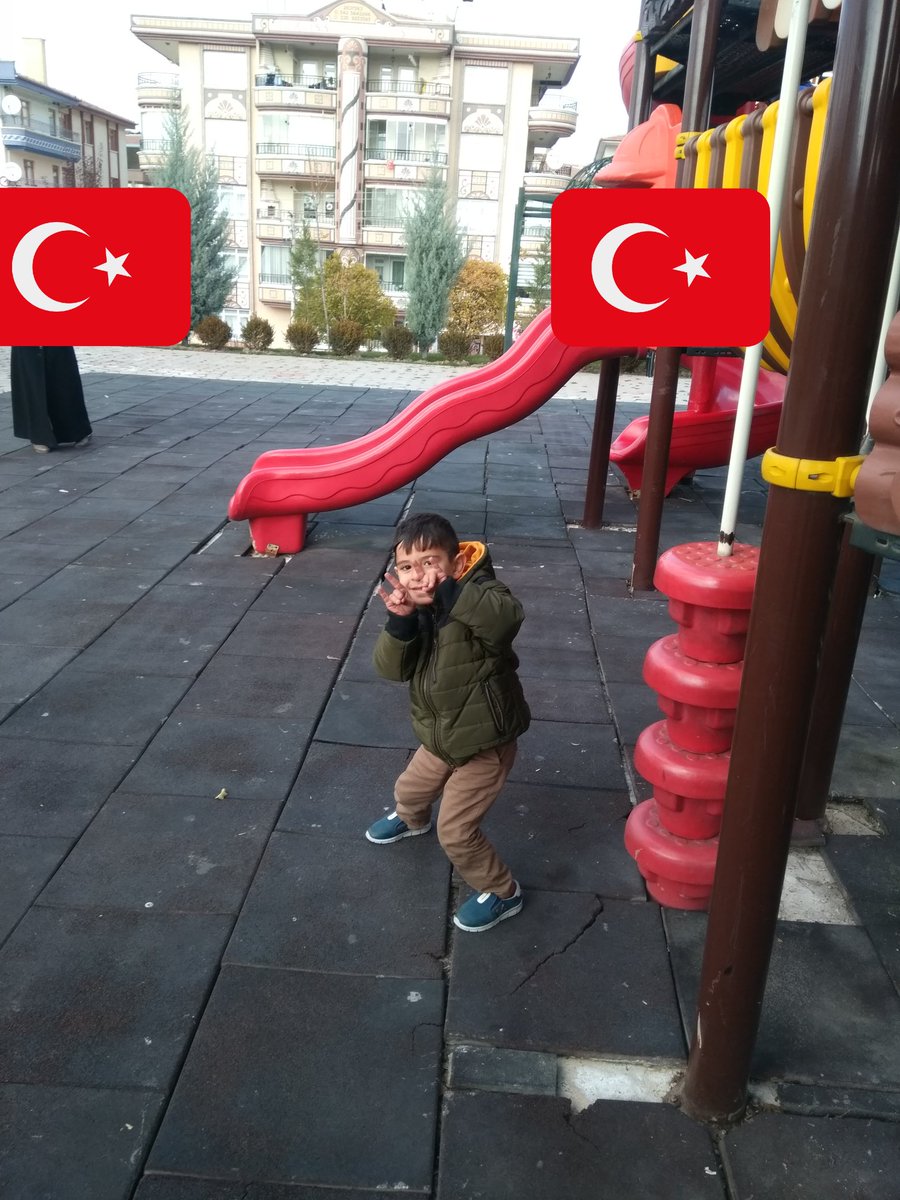 Ercan71618606's tweet photo. @sedat_peker 🇹🇷TÜRKİYENİN GURURU 🇹🇷ASİL BİLGE REİSİMİZ 🇹🇷 EN GÜZEL GECELER SİZLER OLSUN 🇹🇷 RABBİM ÖMRÜNE ÖMÜR KATSIN 🇹🇷 RABBİM🇹🇷 SİZİ VE AİLENİZİ 🇹🇷 KORUSUN VE YUCELTSİN🇹🇷 ALLAHA EMANETSİNİZ 🇹🇷 ANKARA'DAN SELAM VE SEVGİLİLER SUNARIM 🇹🇷BİR UMUTTUR YAŞAMAK 🇹🇷 https://t.co/dUeOKNjA0P