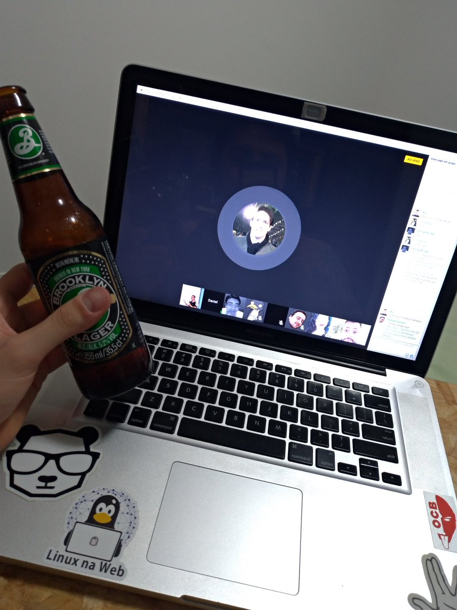 GCalcette's tweet photo. Ta rolando a gravação do #LINUXtipsONAIR @badtux_ @Daniel_Requena @gomex @TalitaBernarde3 @brunordasilva @fernandoike @mateusprado https://t.co/oNBsCxpGyy