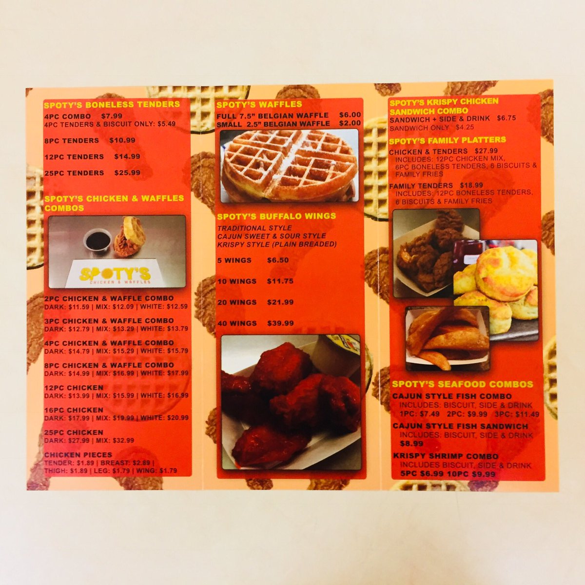 SPOTYSCHXWAFFLE's tweet image. Grab some honey butter biscuits @spotyschxwaffle.  They will warm you right up on a cold day like this!!

Eat-In — Pickup/Takeout — Delivery

(610) 935-2744

550 Kimberton Road - Phoenixville, PA 19460

spotyschickenwaffles.com

#Spotys #HoneyButterBiscuits #ChickenandWaffles