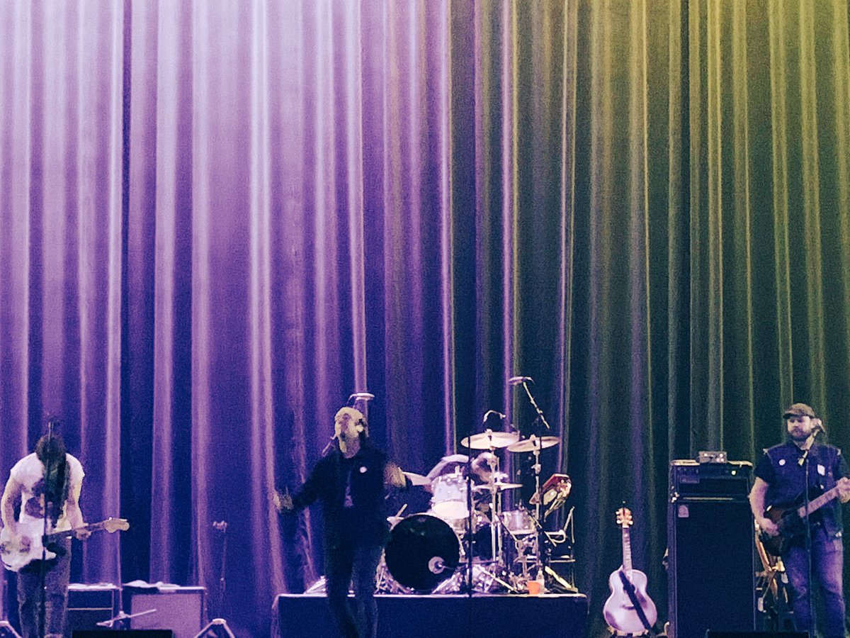 MSKinDC's tweet photo. Every conference should conclude with live #music! Enjoying @plainwhitets concert for attendees #FNreInvent @FiscalNote #PlainWhiteTs #LoveLiveMusic @TheAnthemDC Thanks #FiscalNote! https://t.co/4dSdoLbww4