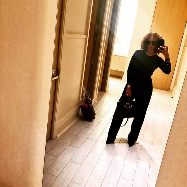 Charroxstylist's tweet image. Out and about #workflowselfie ✔️#crkstyle