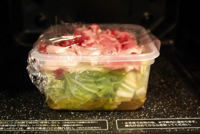 レンジで簡単の春雨料理！豚バラ白菜とコラボしたら最強になったｗｗｗ