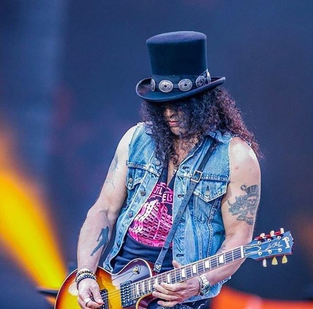 slash top hat