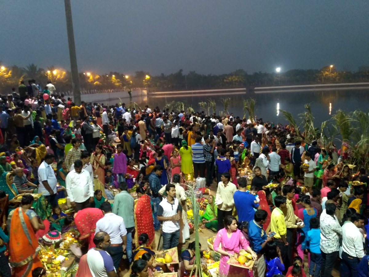 vinay92shri's tweet photo. #Chhat puja.. Celebration #time. https://t.co/C7pmxckXpT