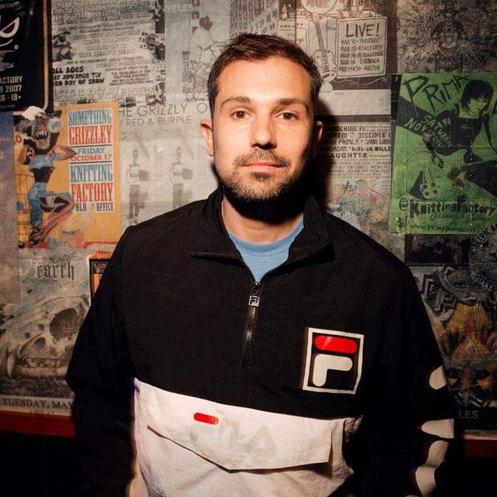 Just added to this months 11/15/18 Good Luck Comedy, JFL and Conan alum Mike Recine. We'll also be serving 420 and non infused food from our vendors (cookies, cupcakes, hot chocolate and chicken tacos) Don't miss out
eventbrite.com/e/good-luck-co…