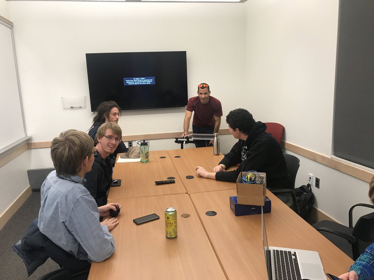 diggerloop's tweet image. Subsystem team lead sprint retrospective. Fancy way of saying GETTIN’ IT DONE. #Diggerloop #Mineslife #helluvaengineer