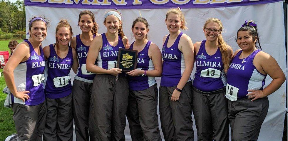 SGAndrewLegare's tweet photo. College Update: EC women cap historic season in cross country; strong XC seasons for Lawson, Wheeler &amp; Elmira Notre Dame grads; EC hockey teams start quickly https://t.co/xxvVi6Oxun https://t.co/8mXIRrHxT9