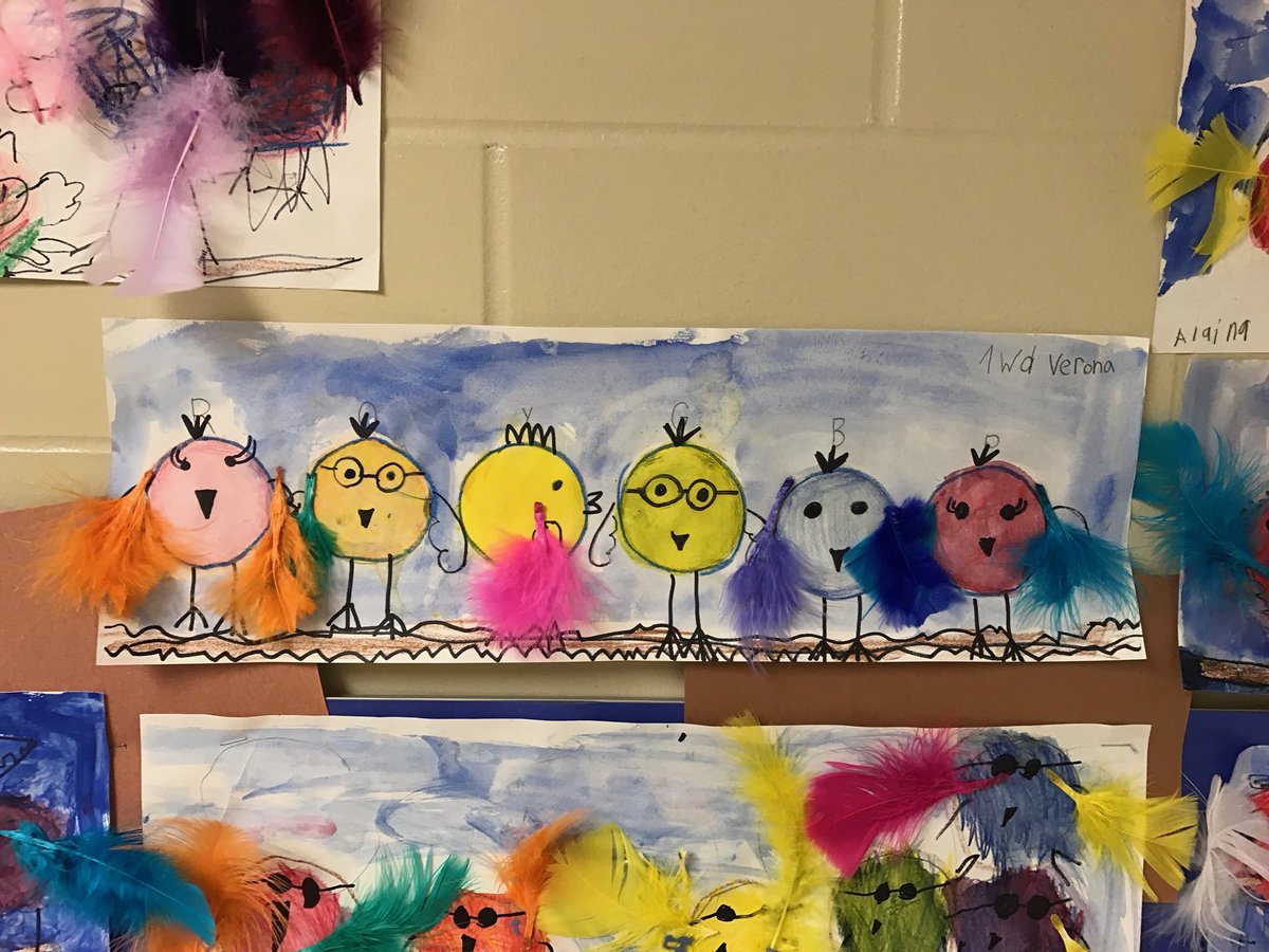 smsdlovesart's tweet photo. Rice Elementary 1st grade artists learned how to create Secondary Colors while making these Fancy Feathered Friends!#BubblerBrightSpot #ElementaryArt https://t.co/7bM9JjWbn6