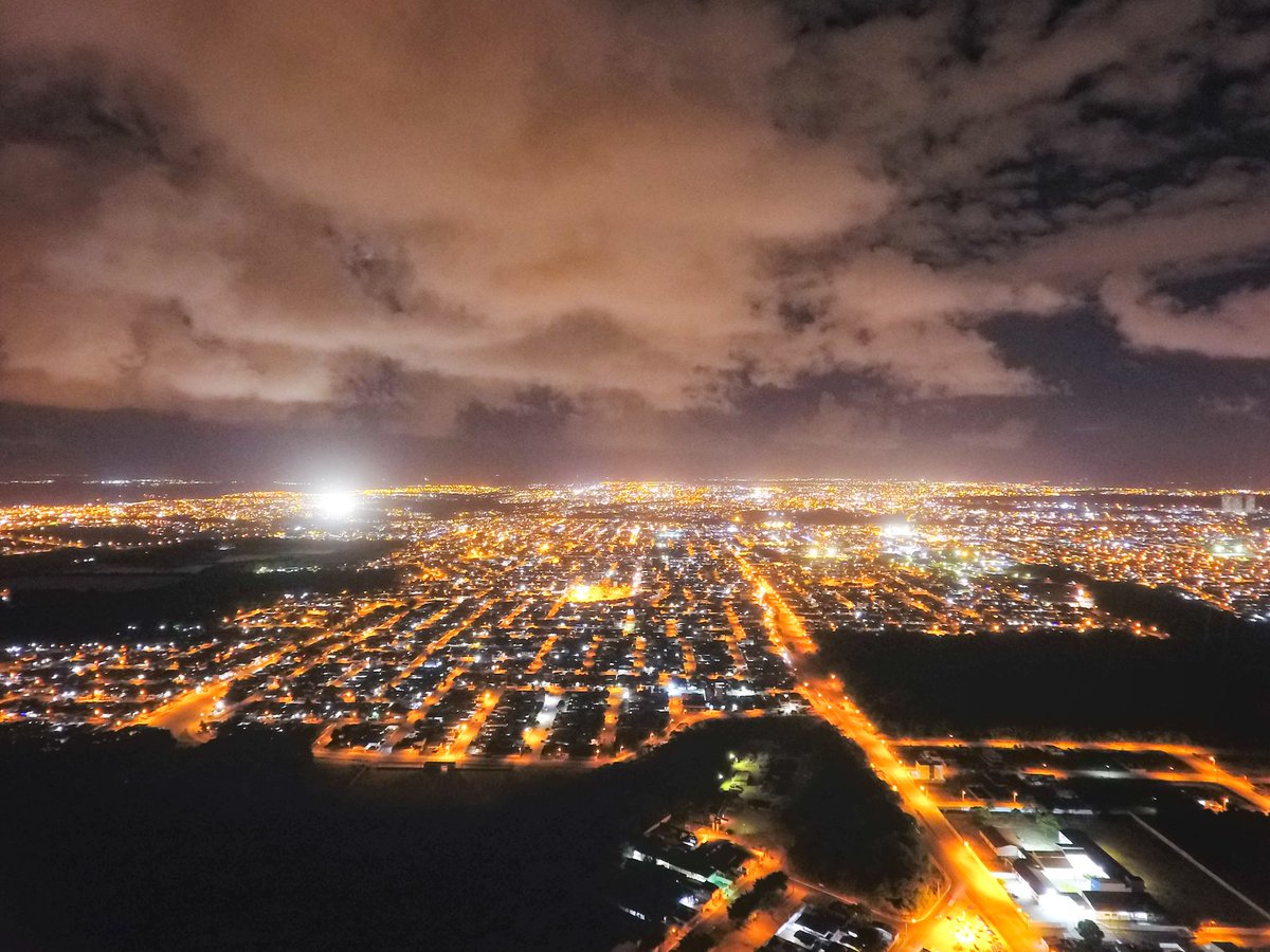 Boa noite
#vivaotrabalho #dronephotography #DJIA #phantom4 #brasilia #paraiba