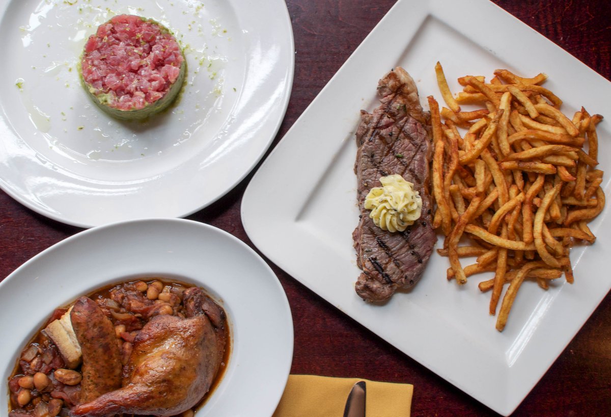 Le Papillon on Front tweet media