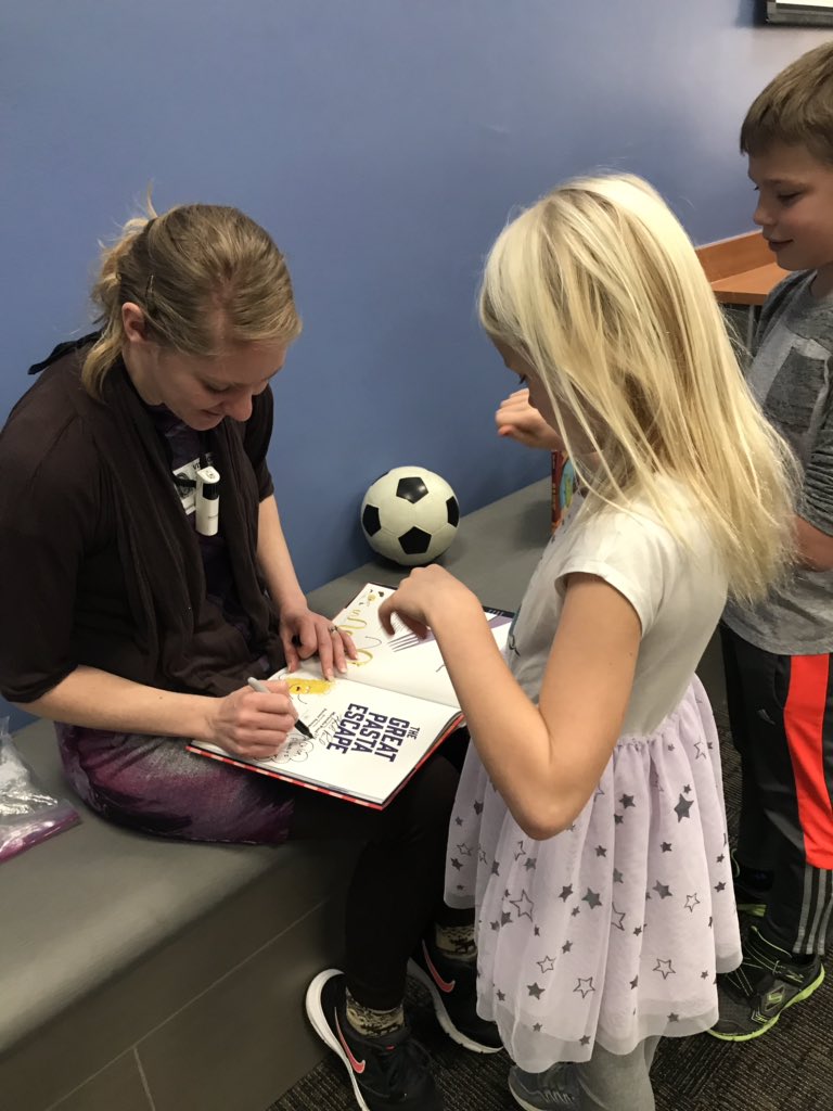 761librarymedia's tweet photo. Had a great time with visiting authors Miranda and Baptiste Paul! @Washington_Way  @761librarymedia https://t.co/koa37eUlTz