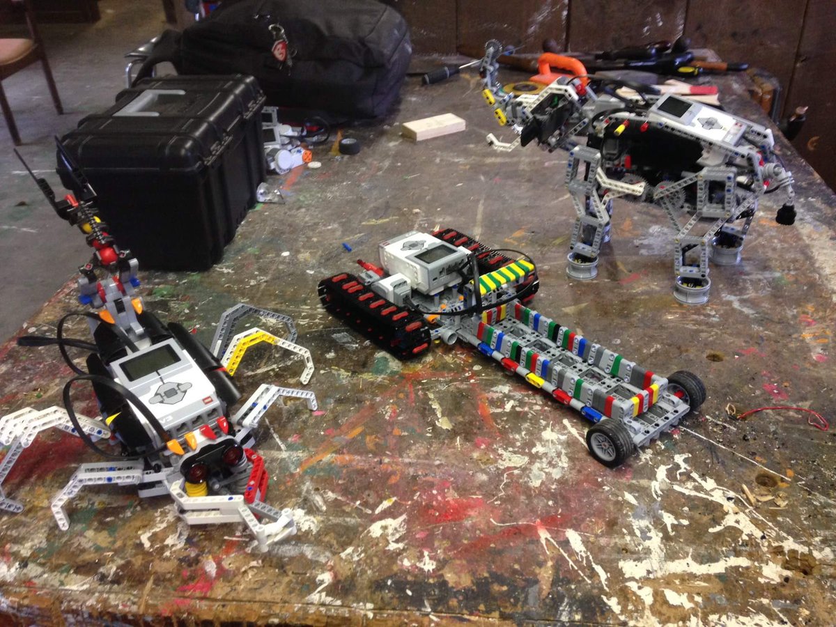 Kildonan digs on #robotics