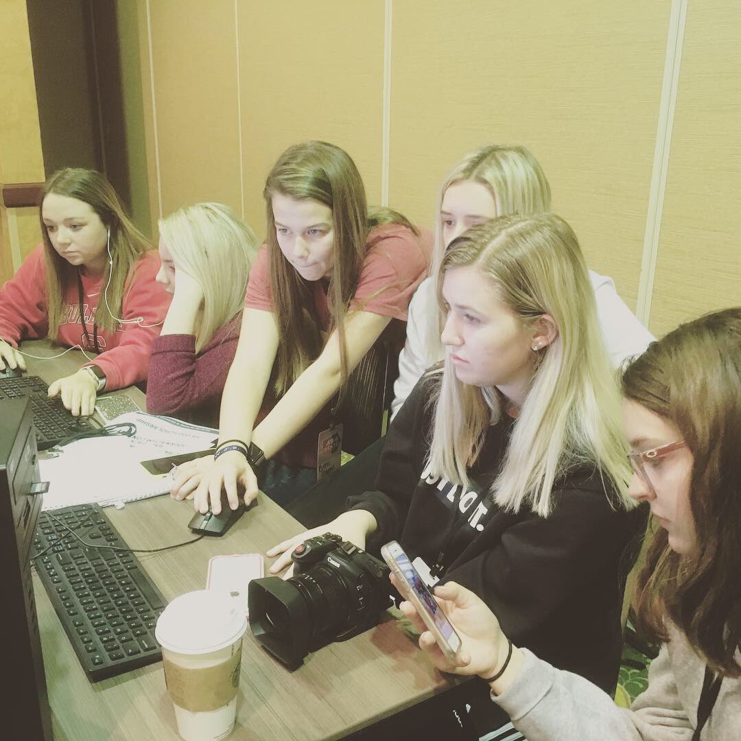 CarlJunctionTV's tweet photo. Congratulations to Taylor Hughes, Savanna Malcolm, and McKenna Jones on taking 3rd π₯π place in Anchor Spots at the #asb4state #CJTV https://t.co/WK6KbeLT5U