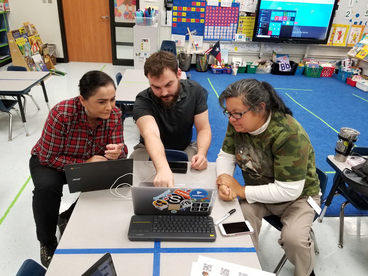 RendonGL401's tweet image. We always have the best time when @JAMitchell47 comes to our school to empower us by teaching us more valuable learning tools!! #Clever #classflow Thank you so much!!!