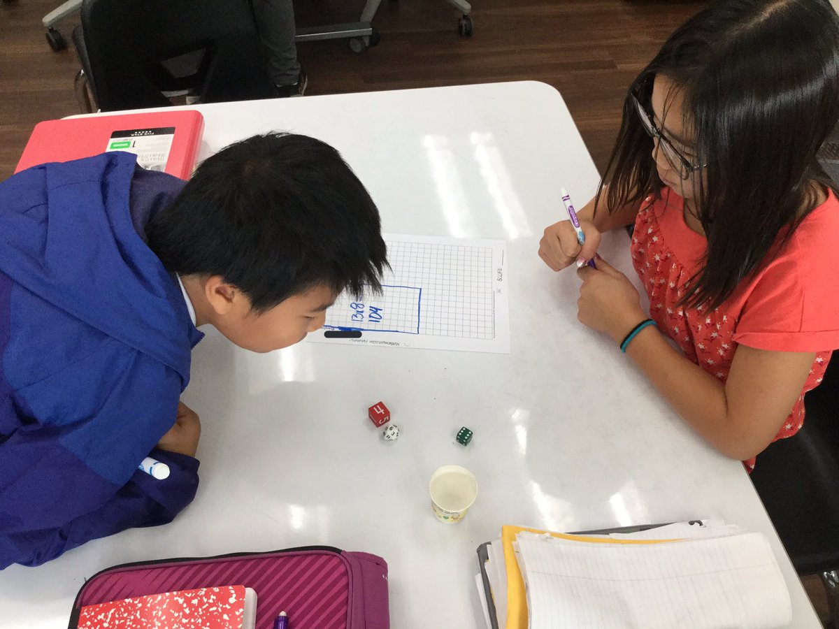 donnaschung's tweet photo. Array game! Ask your young mathematician how they chose their dice options to score “low.” Stay tuned for what we plan to create with these score sheets! @mmoneydmusd #mrschung4th https://t.co/rxwQKE4vty