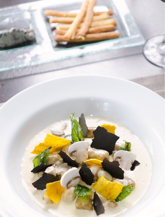 Azahar_Rest's tweet photo. Me fascina cuando adivinan mi pensamiento: Gnocchi de Plátano, ¿qué dices de este plato hoy? https://t.co/jZNrS6jSIX