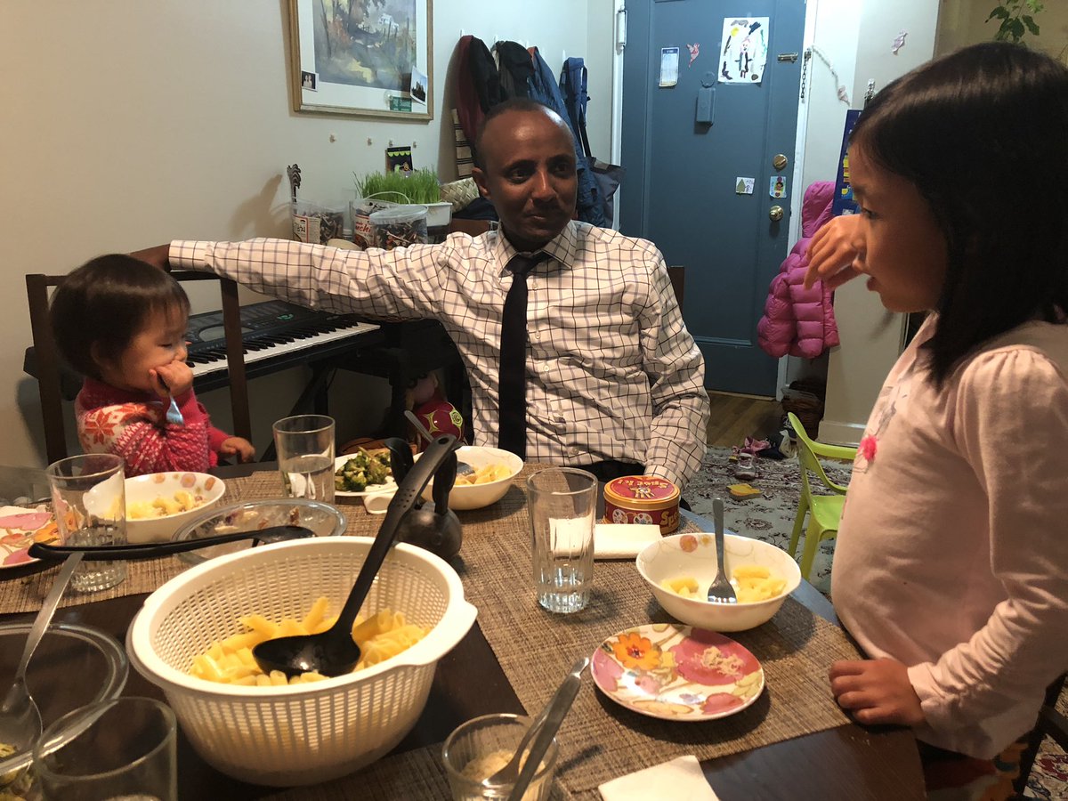 SongbaeLee's tweet photo. Mo was my @uber driver to #SEEP2018 last month. We stayed in touch and tonight he came over to eat, talk shop and play with the kids #SilverSpring #Ethiopia https://t.co/ntcd9MzLD5